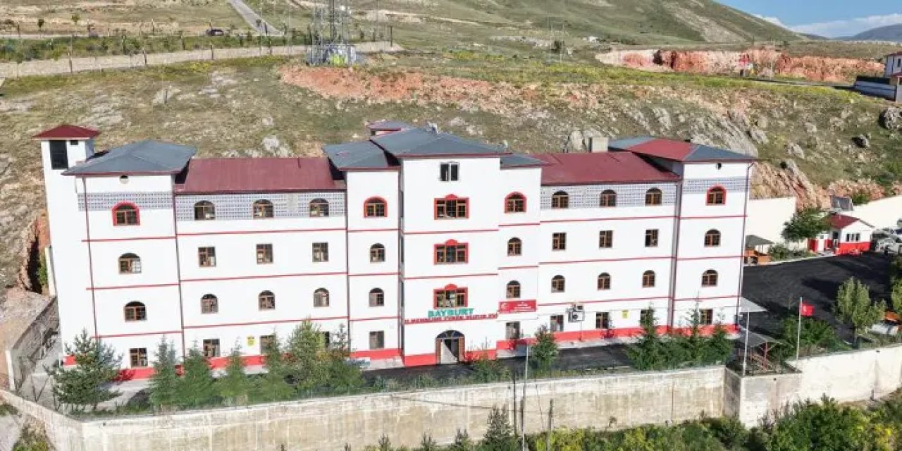 Bayburt’ta huzurevi yenilendi! Açılış için gün sayıyor