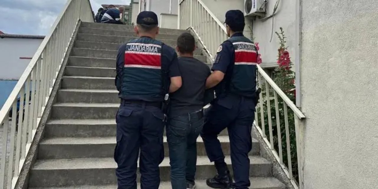 Artvin'de askeri yasak bölgeye girdi! 14 suç kaydıyla yakalandı