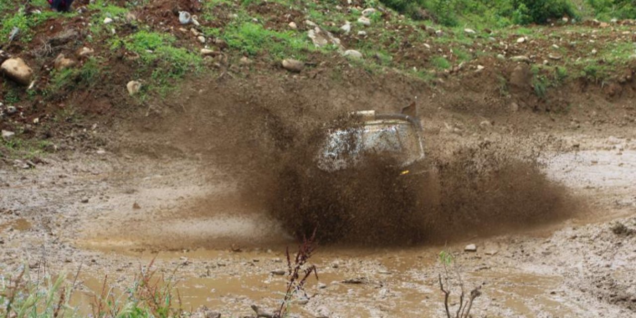 Rize’de Off-Road yarışları nefes kesti!
