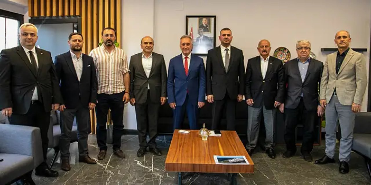 MHP Trabzon İl Başkanlığı’ndan sağlık müdürü Topsakal’a ziyaret