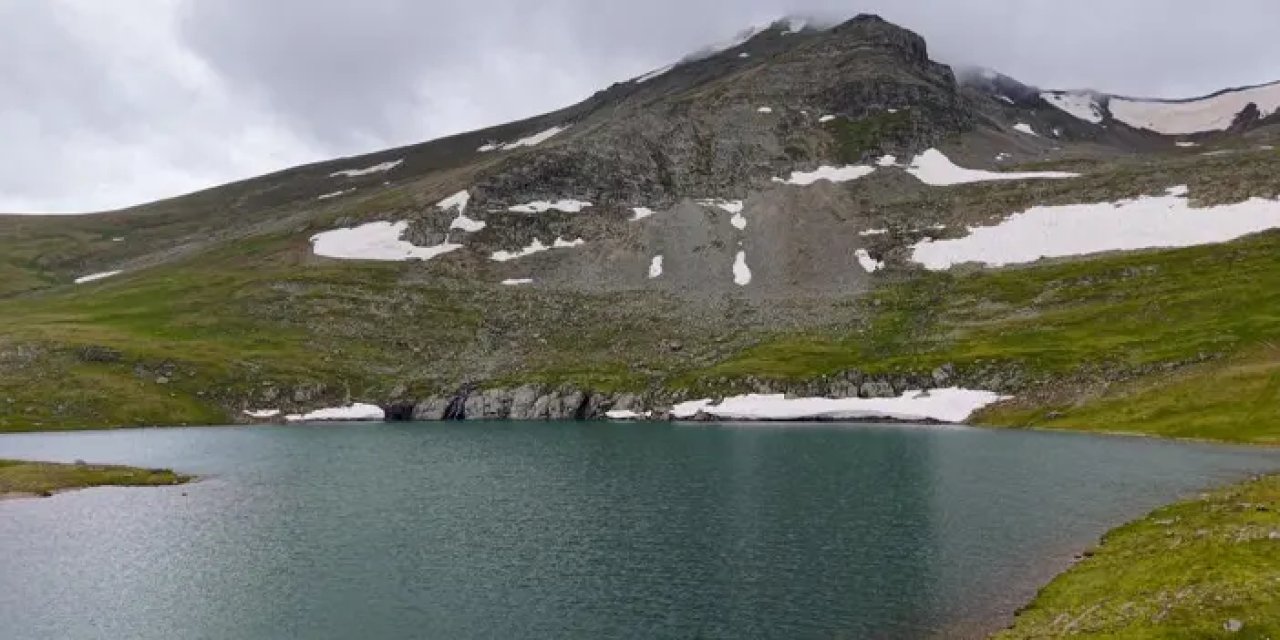 Gümüşhane’nin zirvesinde herkesi büyüleyen güzellik!