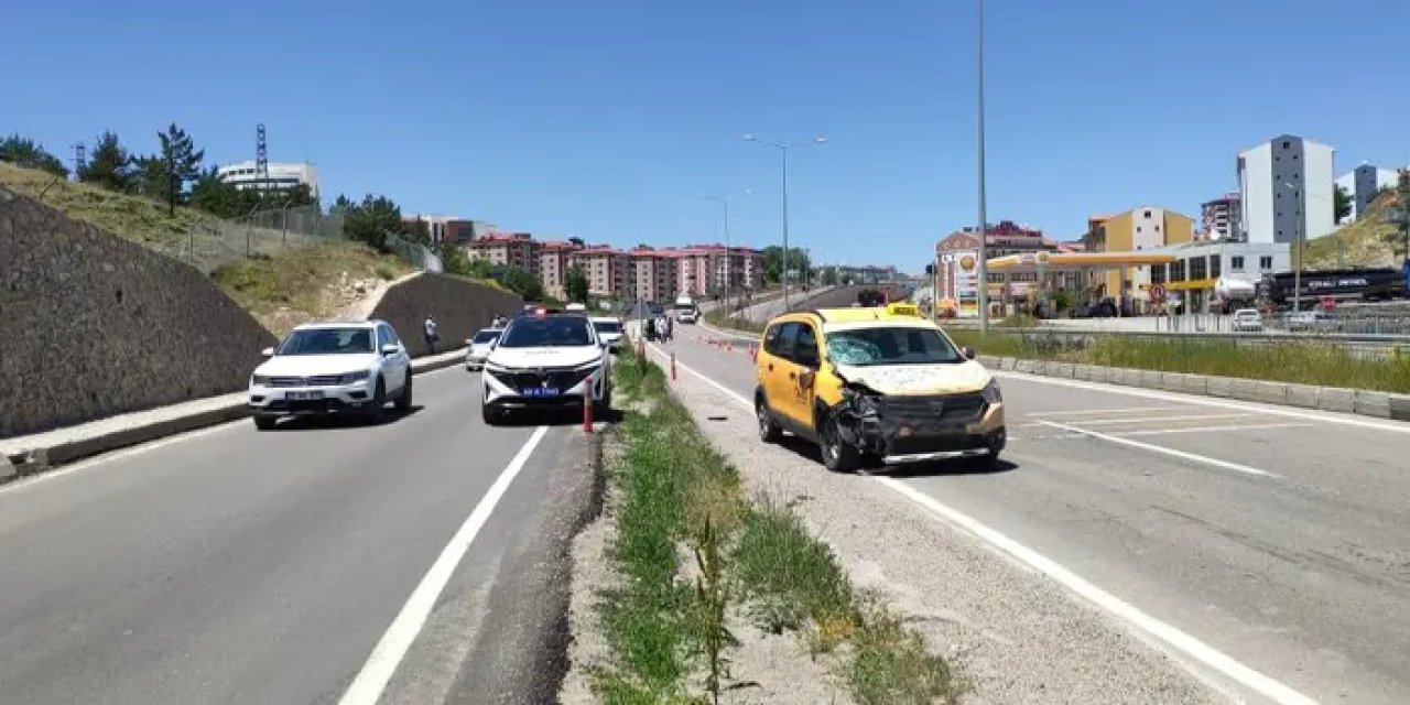 Bayburt’ta feci kaza! Taksinin çarptığı yaya hayatını kaybetti
