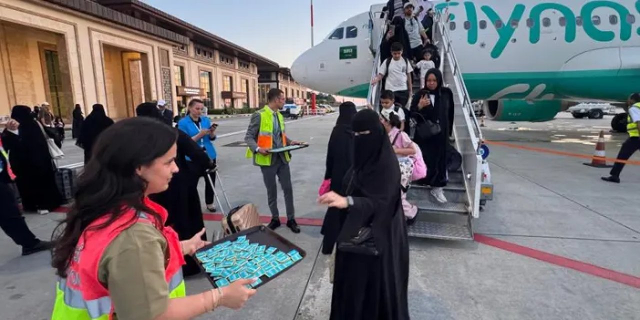 Rize’ye Riyad’dan ilk uçuş gerçekleştirildi!