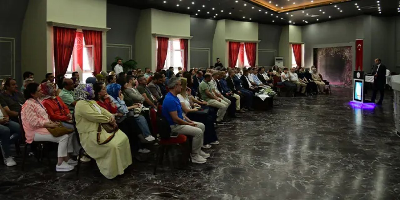 Trabzon’da “Türkiye Yüzyılı Maarif Modeli” masaya yatırıldı!