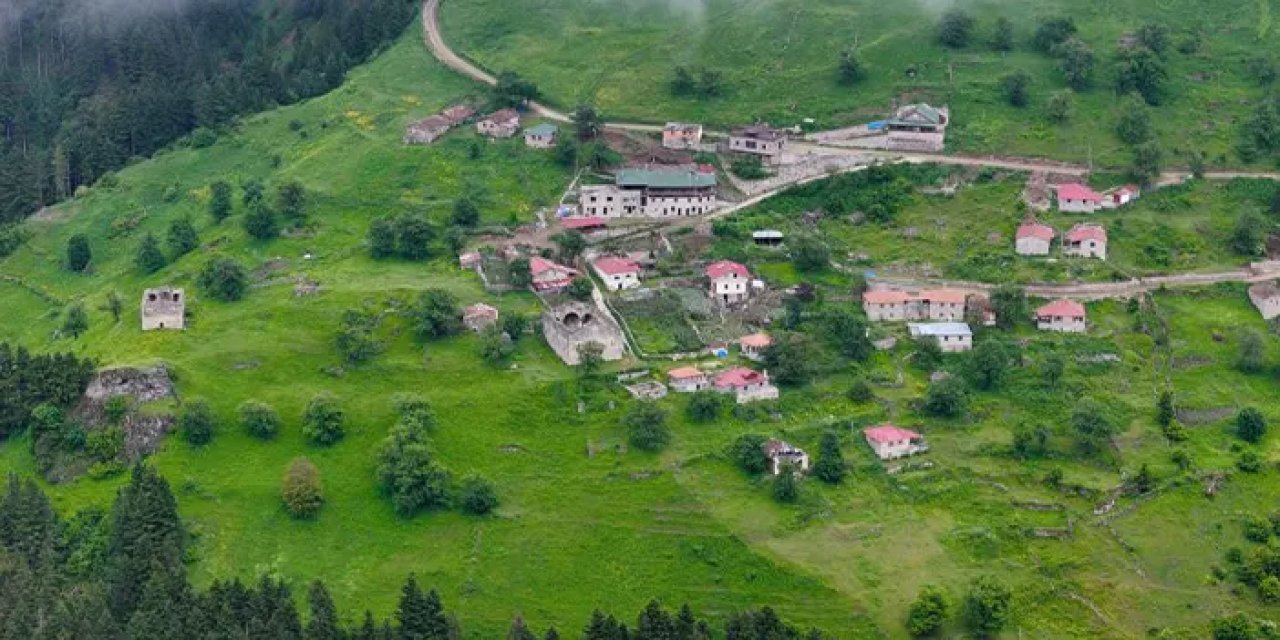 Gümüşhane Santa Harabeleri ziyaretçilerini büyülüyor!