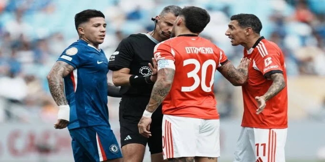 Benfica - Chalsea maçında ne oldu? Benfica - Chelsea Maçı Yarıda Kaldı!