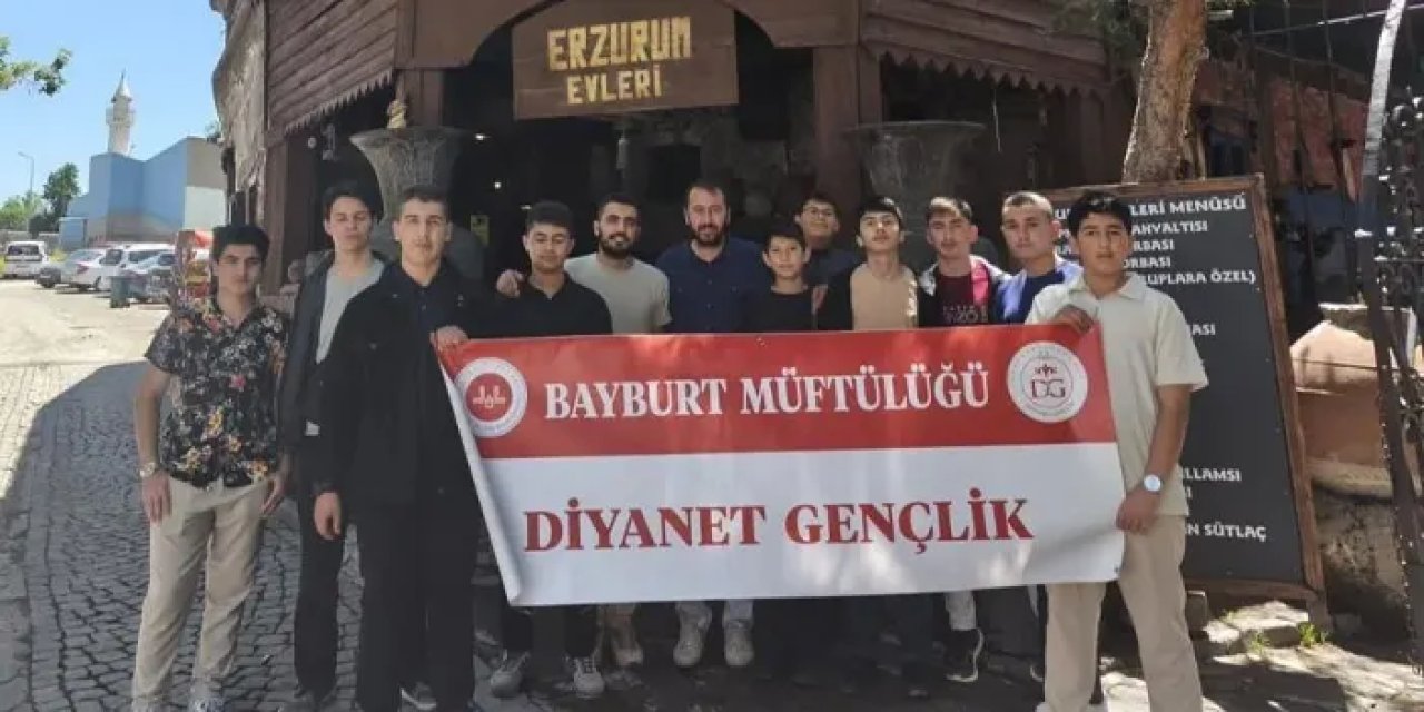 Bayburt’ta lise öğrencilerine yönelik kültür gezisi