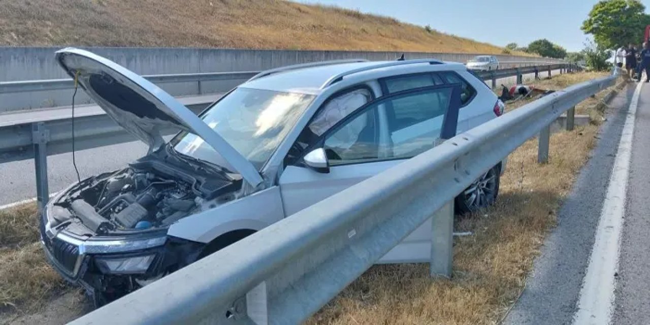 Samsun’da kaza! Otomobilden yara almadan çıktılar