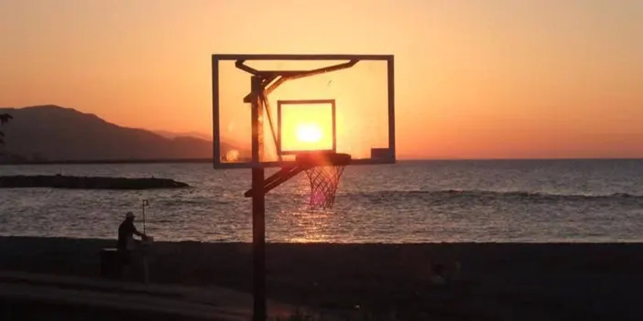 Samsun’da Yakakent’te gün batımı büyüledi!