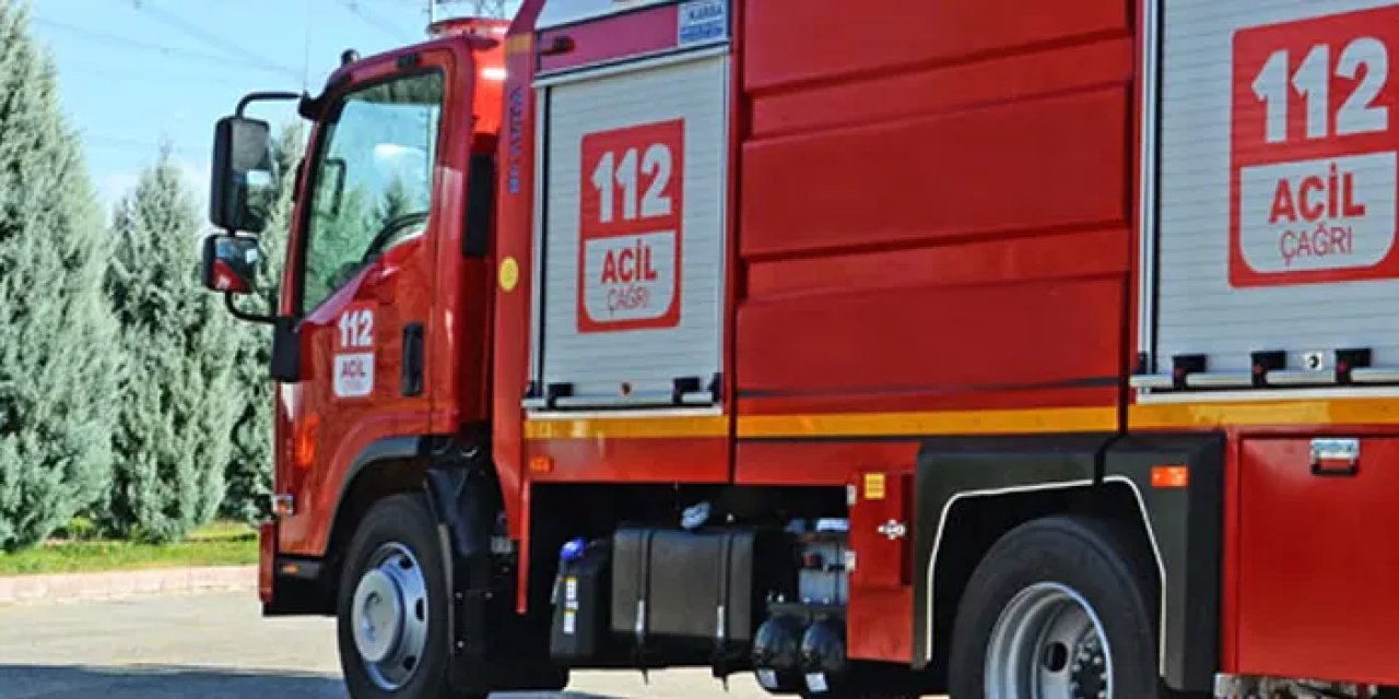 Samsun’da alev alan otomobil kullanılmaz hale geldi!