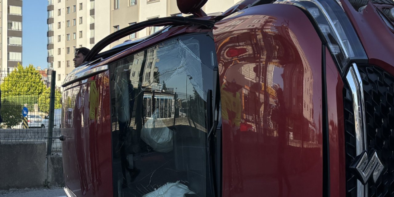 Samsun Atakum’da otomobil devrildi