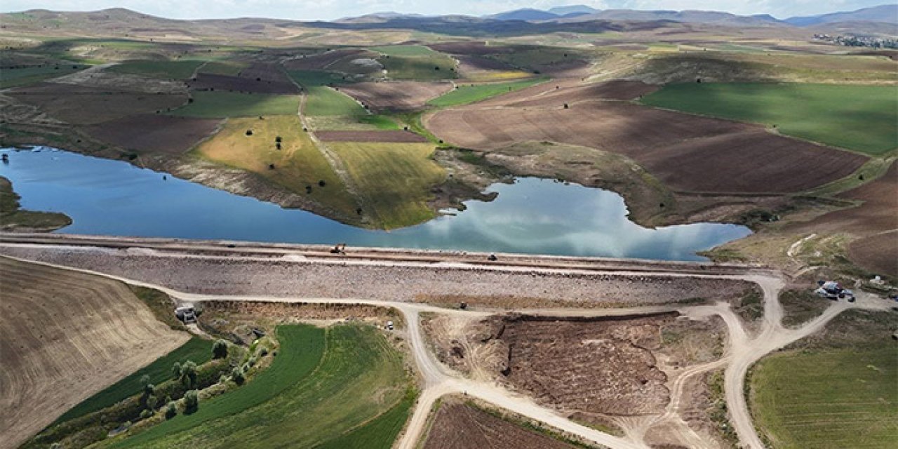 Bayburt'ta Uğrak Göleti tarıma can suyu olacak!