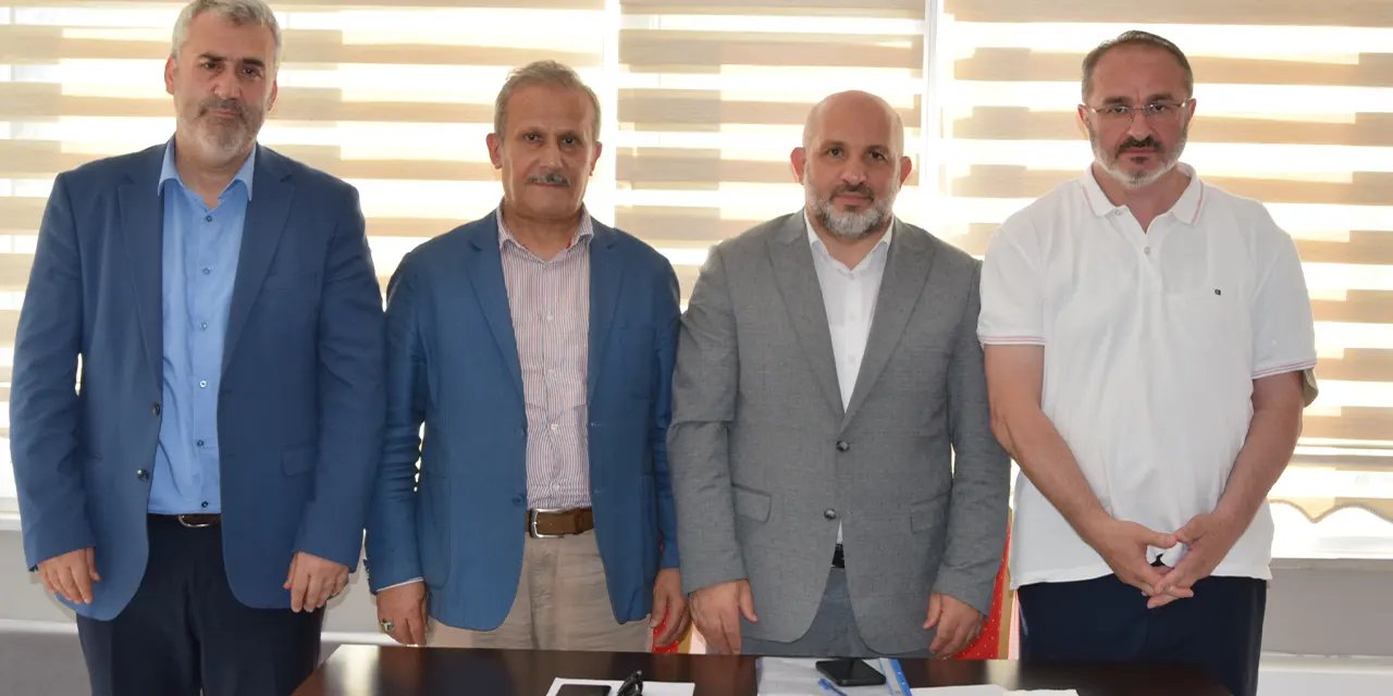 Giresun'da görev yeri değişen müftüler için veda: "Hizmet devam edecek"