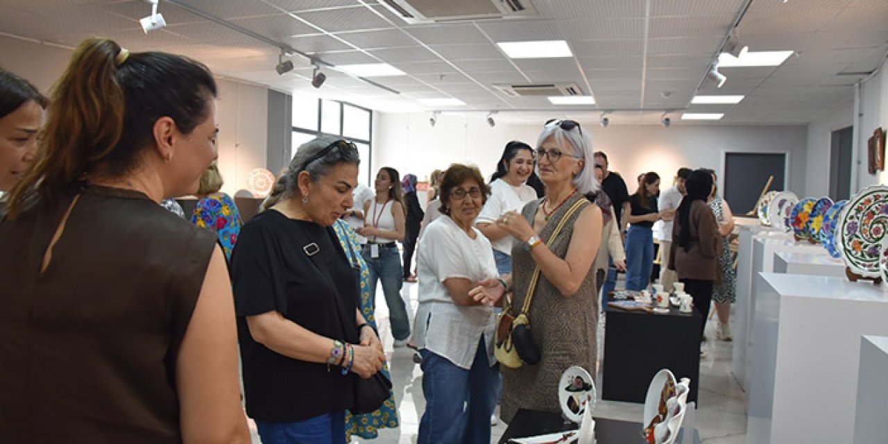 Samsun'da çini sanatı sergisi açıldı!