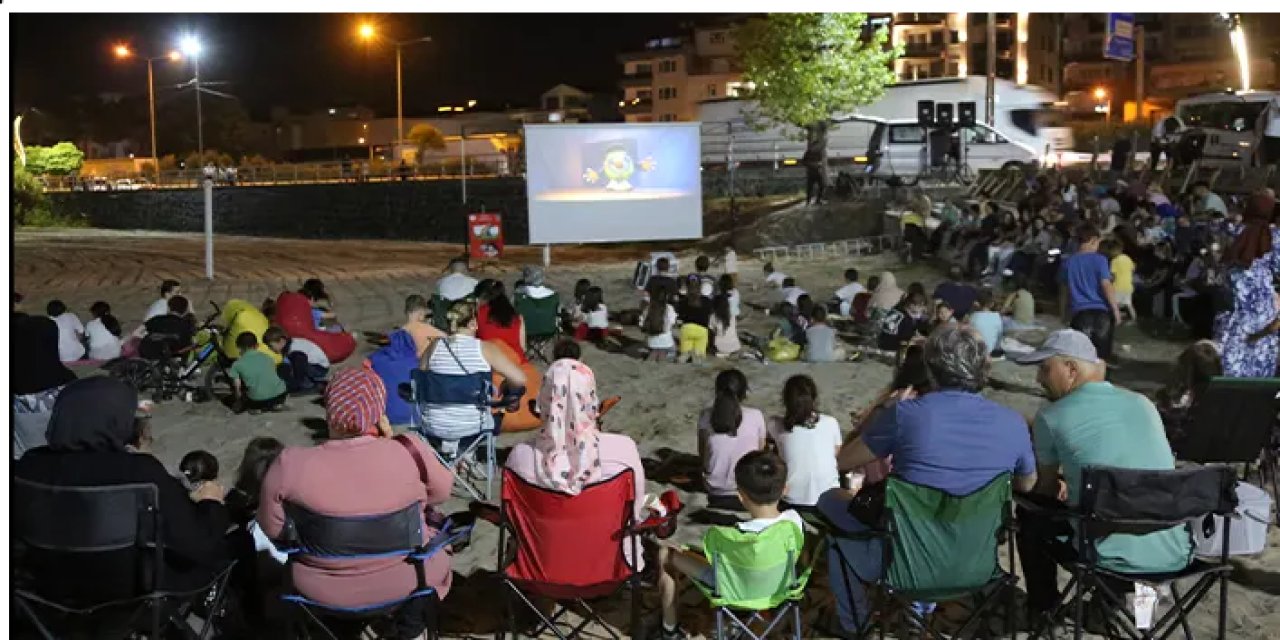 Çocukların yüzü güldü! Giresun'da açık hava tiyatrosu düzenlendi