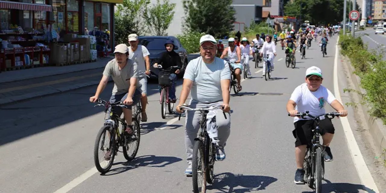 Samsun 19 Mayıs Belediyesi tarafından "sağlık için bisiklet'' gezisi!