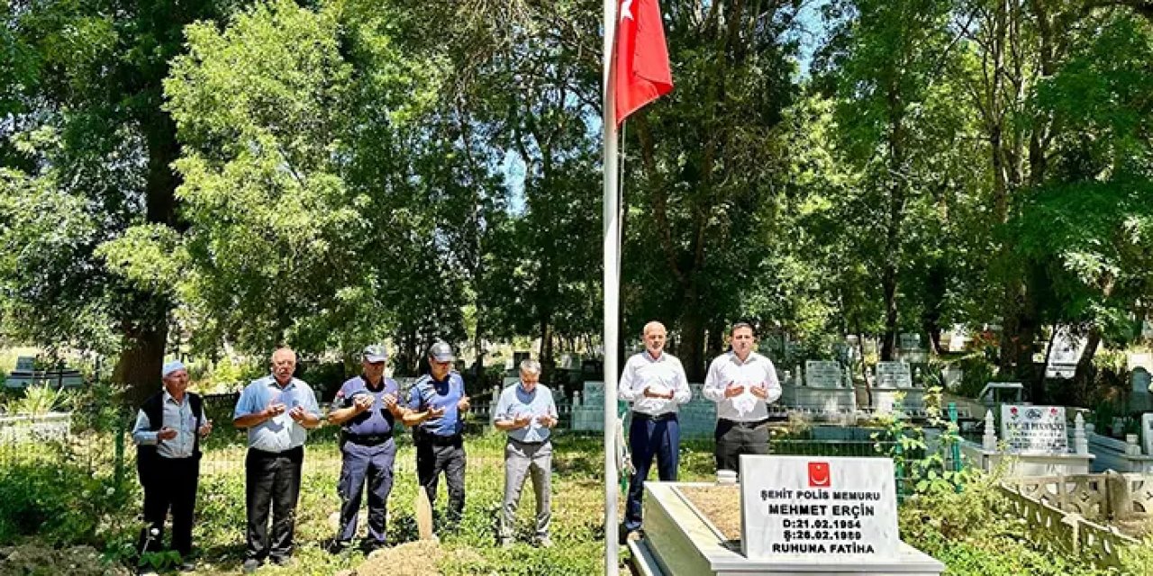 Samsun'da 15 Temmuz şehitleri kabirlerinde ziyaret edildi!