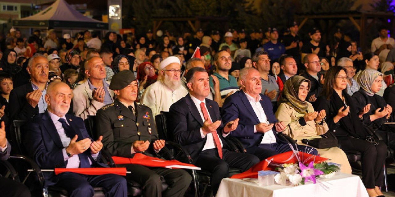 Bayburt'ta 15 Temmuz demokrasi ve milli birlik günü kutlandı