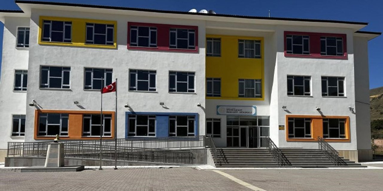 Bayburt'ta 12 öğrenci hafızlık eğitimini tamamladı!