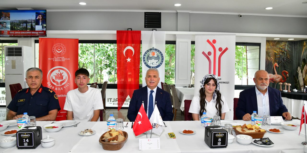 Okul Destek Projesiyle gençlere moral, geleceğe umut