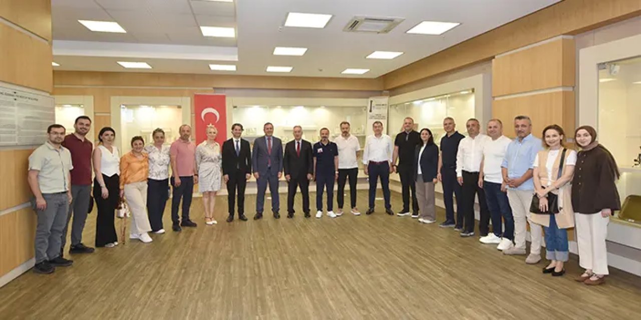 Trabzon İl Sağlık Müdürü Mehmet Topsakal'dan Sağlık Turizmi Projesi'ne katkı!