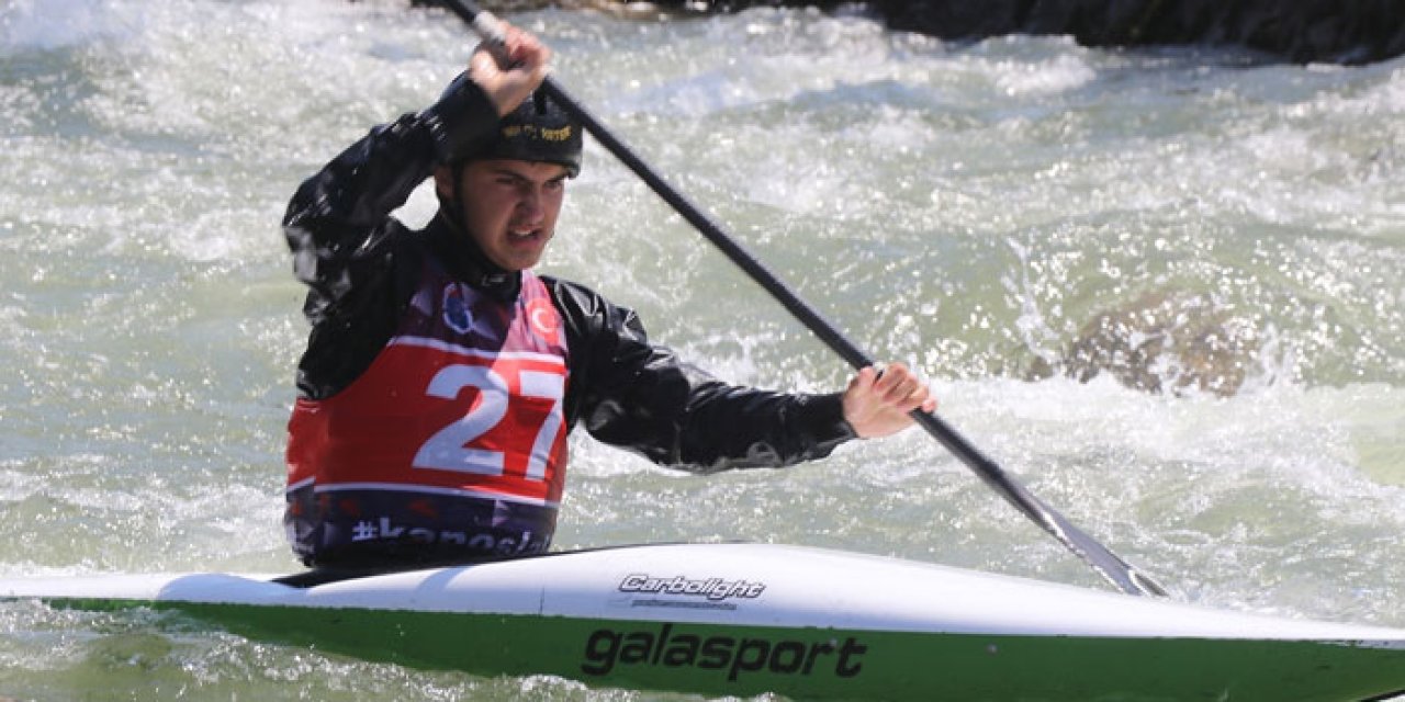 Rize’de akarsu kano slalom ve kayak cross türkiye şampiyonası!