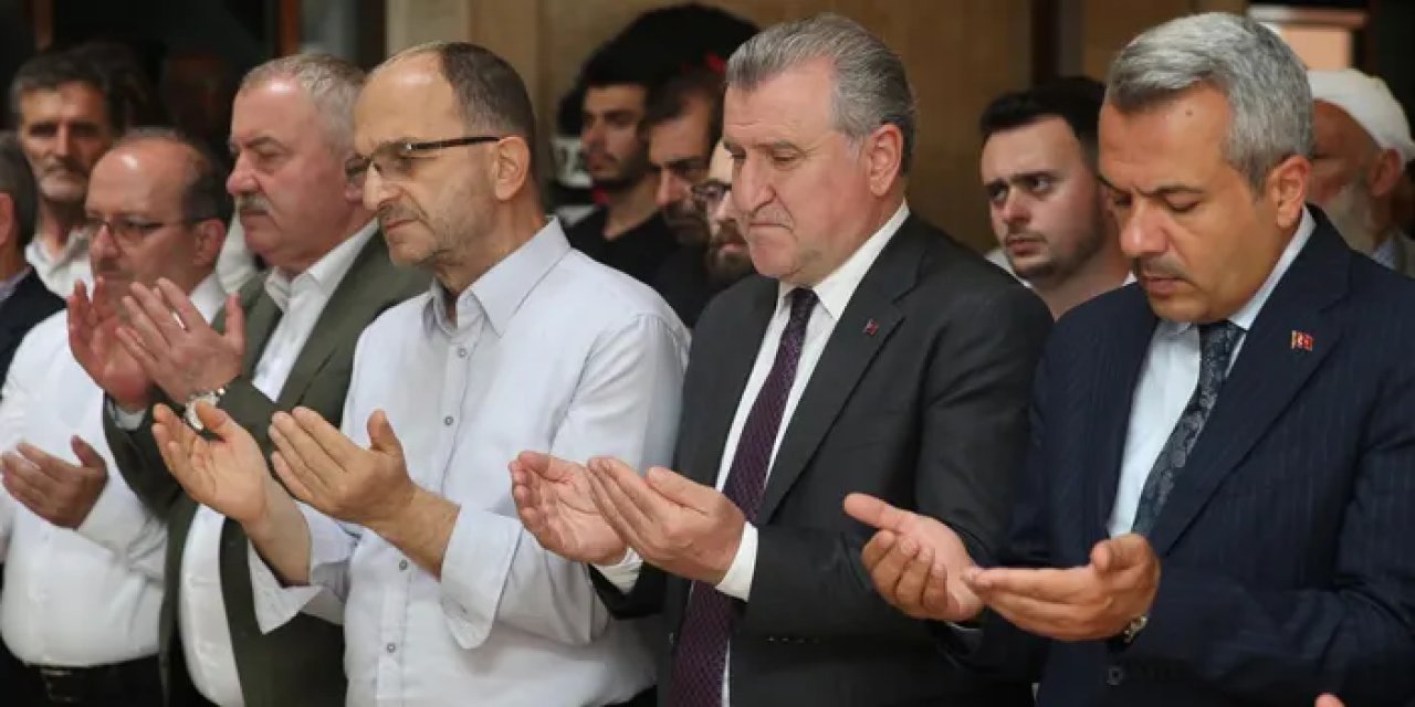 Gençlik ve Spor Bakanı Bak, Rize'de cenaze törenine katıldı