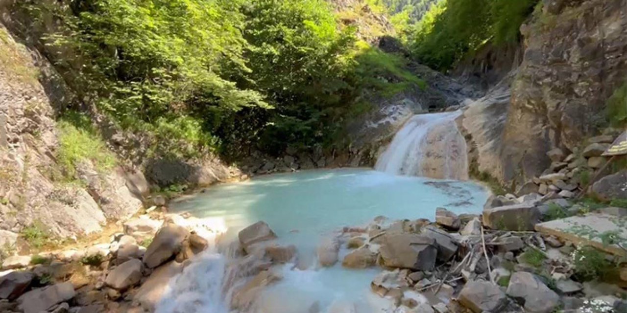 Giresun'daki Mavi Göl yine büyülüyor!