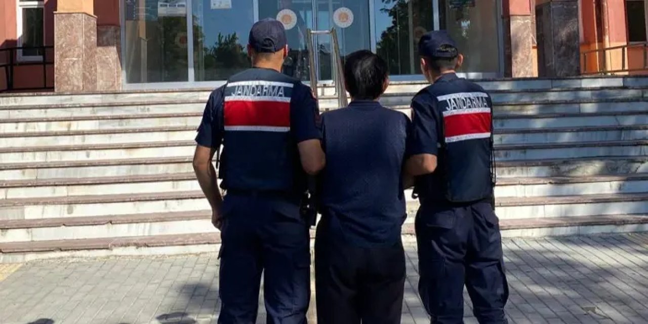 Samsun’da hapis cezası ile aranan şahıs yakayı ele verdi