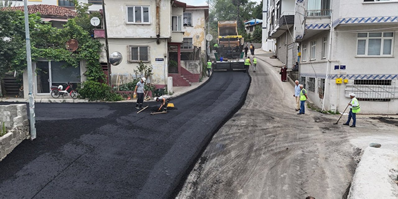 Ordu Ünye’de sahil trafiğine nefes aldıran asfalt çalışması