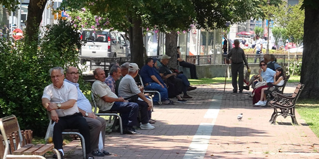 Samsun’da 87 yıllık sıcaklık rekoru kırıldı! Termometreler 42 dereceyi gördü