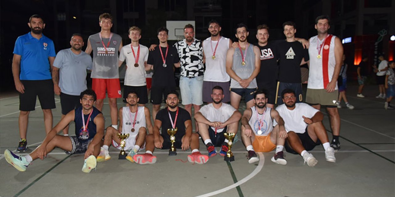 Samsun'un Atakum ilçesinde 3x3 basketbol turnuvası nefes kesti