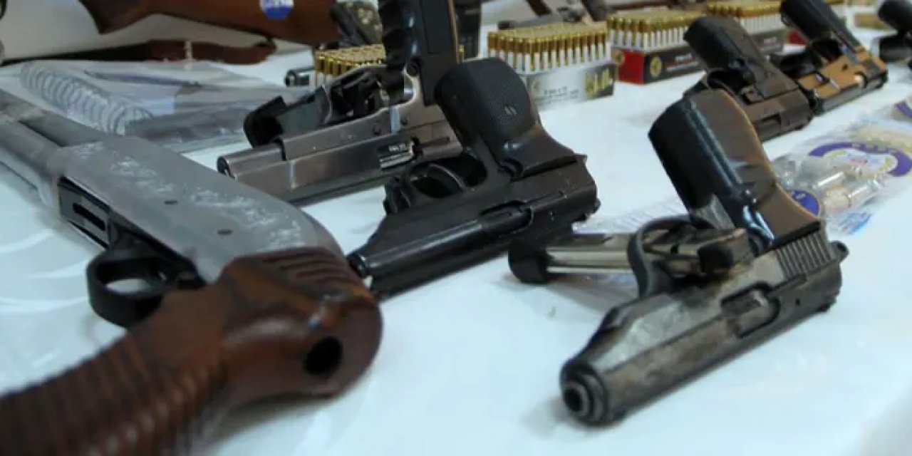 Trabzon’da silah ve mühimmat operasyonu! 4 şüpheli yakalandı