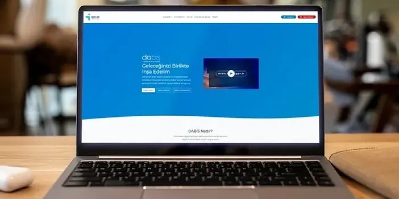 DABİS ve ÜNİ-VERİ nedir, nasıl kullanılır? 2025 YKS tercih sürecinde adaylara ücretsiz destek sunuyor