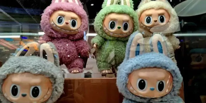 Labubu Bebekleri Yasaklandı mı? Sosyal Medyada Fenomen Haline Gelen Figürlere Ne Oldu?