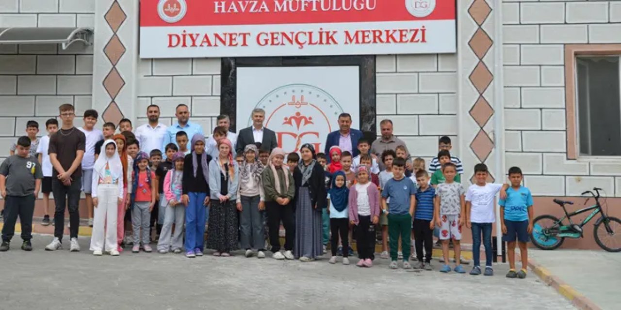 Samsun’da Kur’an kursu öğrencilerine ikram