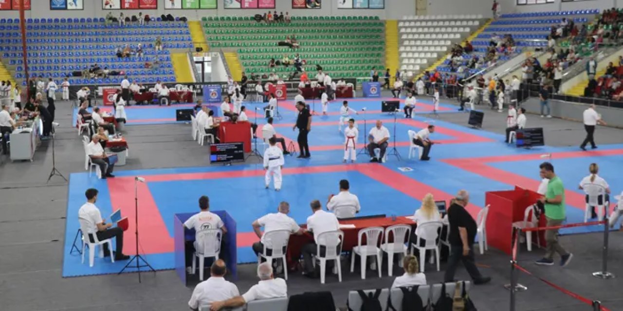 Rize’de Karadeniz ve Hazar Ülkeleri Karate Şampiyonası başladı!