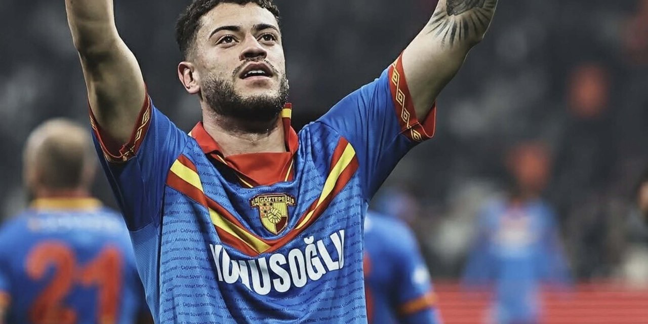 Transfer döneminde Trabzonspor'un da gündemine gelen Romulo Cardoso imzayı atıyor