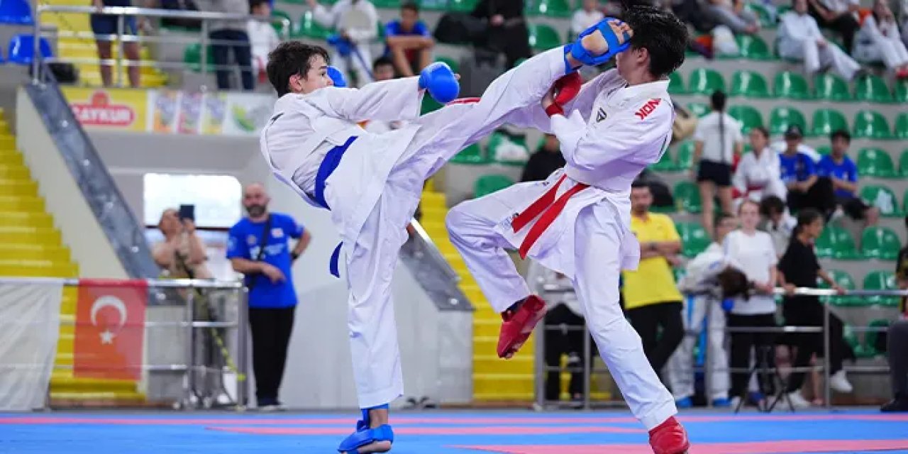 Rize’de Uluslararası Karate heyecanı! 1000 sporcu yarıştı