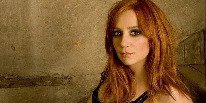 Aylin Aslım Kimdir? İşte Hayatı, Müzik Kariyeri ve Özel Yaşamı