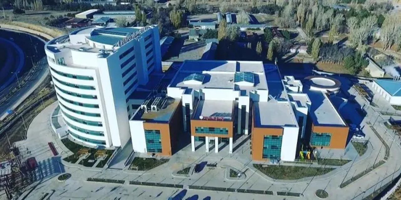 Bayburt Devlet Hastanesi’ne binlerce kişi başvurdu