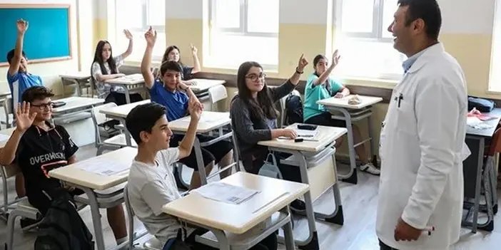 Öğretmen il dışı atama sonuçları 2025: ı yer değiştirme sonuçları 6 Ağustos 2025 tarihinde açıklayacak.