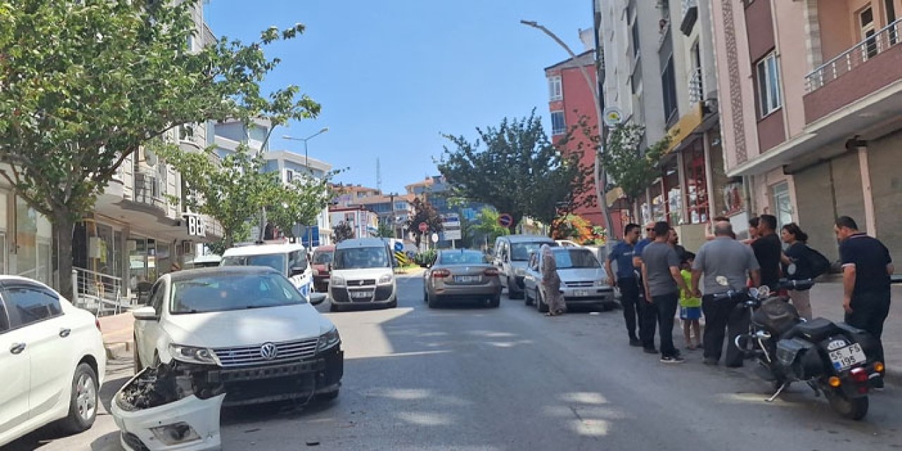 Samsun’da otomobille çarpışan motosiklet sürücüsü yaralandı!