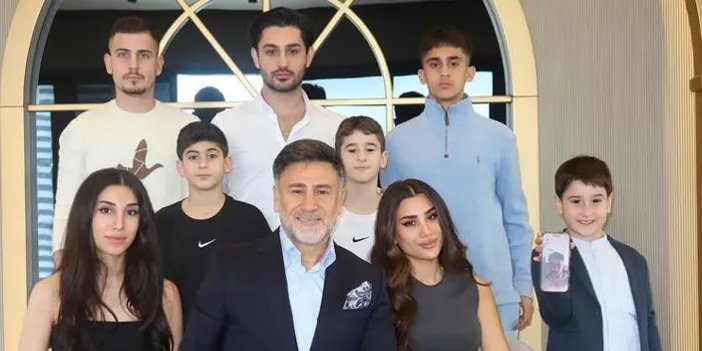 İzzet Yıldızhan Kimdir? Kaç Çocuğu Var, Kaç Kez Evlendi? Ailesi Hakkında Merak Edilenler