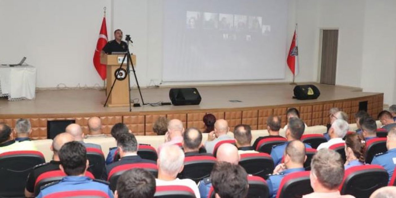 Samsun’da emniyet toplantısı! Asayiş, trafik ve spor güvenliği masada