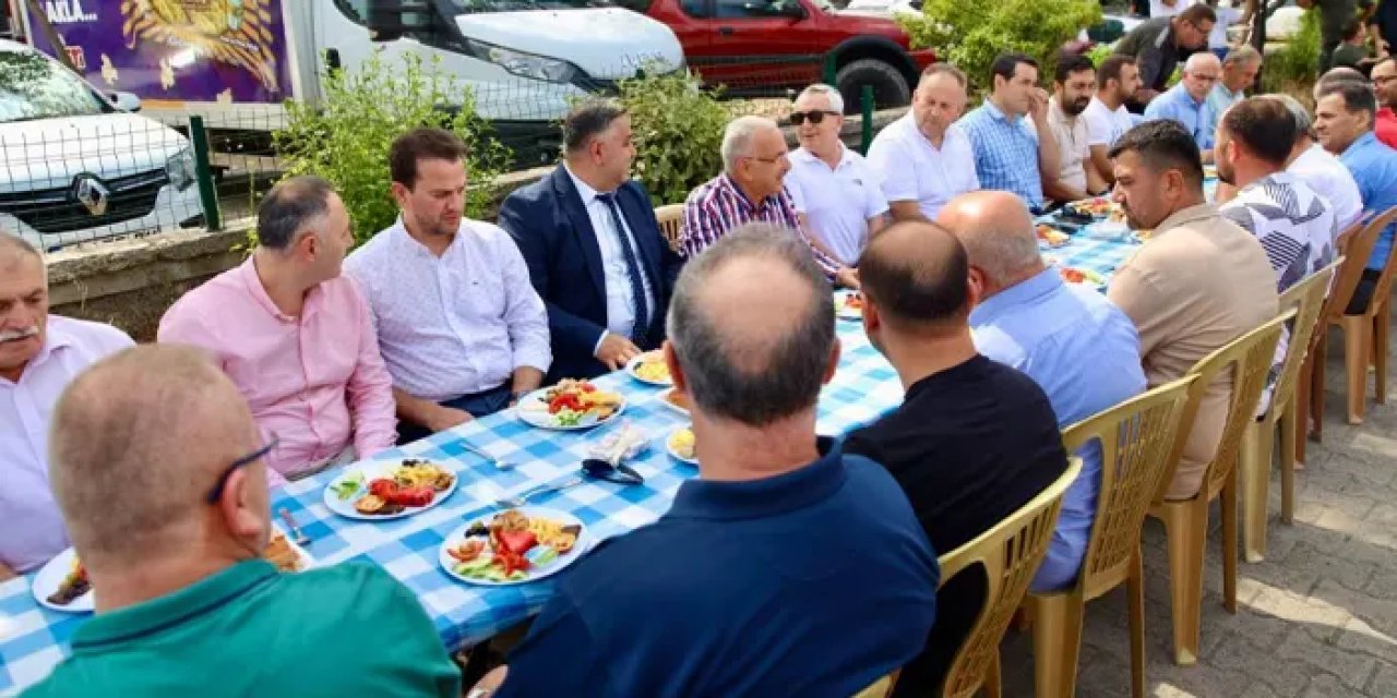 Ordu Büyükşehir Belediye Başkanı Güler esnaf ile buluştu