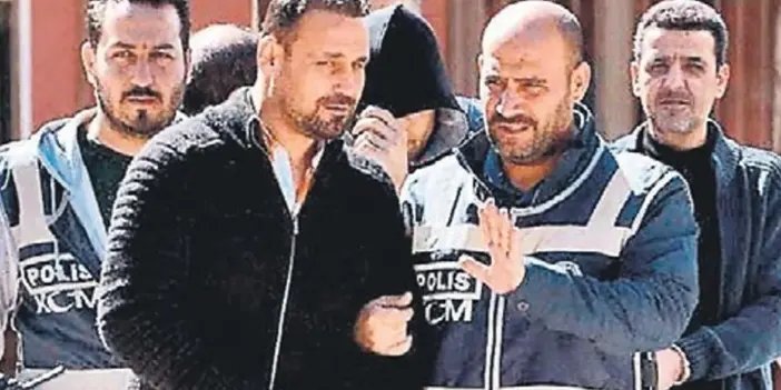 Ziya Kadiroğlu Kimdir? Sahte Diploma ve E-İmza Skandalının Merkezindeki İsim! Daha Önce de Benzer Suçlardan Yargılanmış