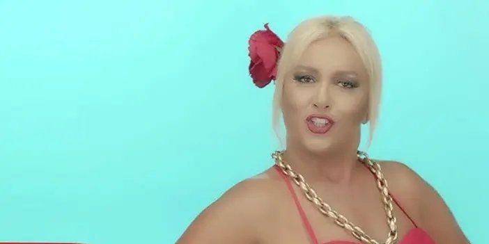 Ünlü Şarkıcı Ayla Başar Hayatını Kaybetti