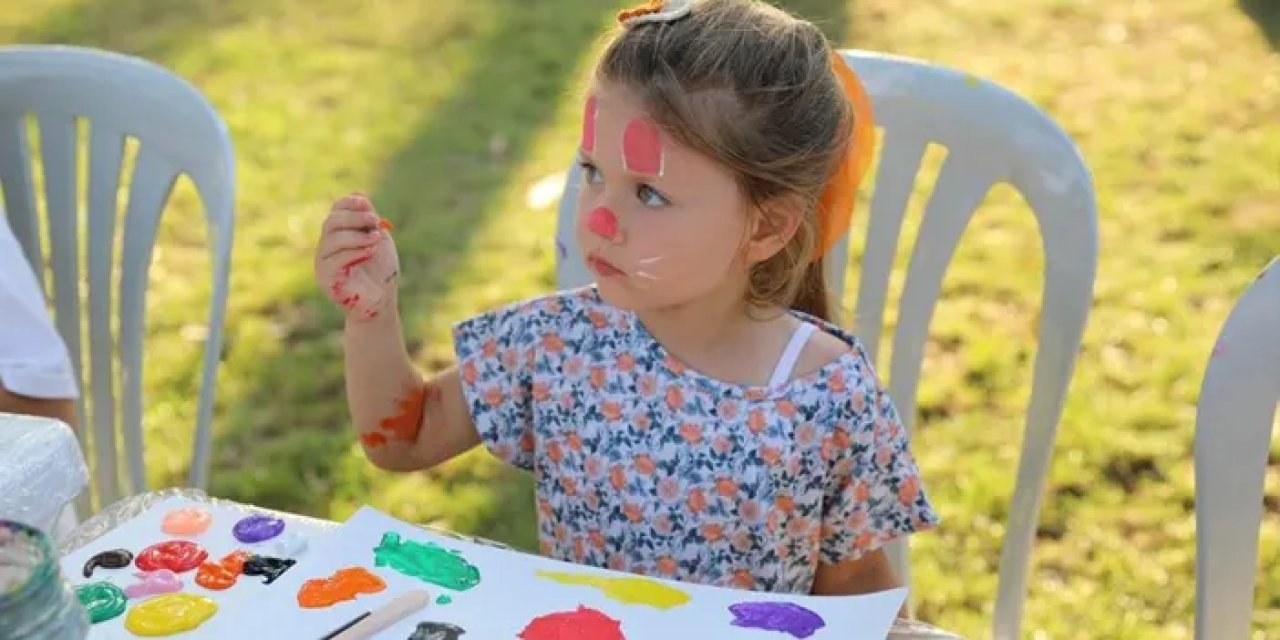Akçaabat’ta Resim Çalıştayı’nda çocuklar renkli anlar yaşadı!