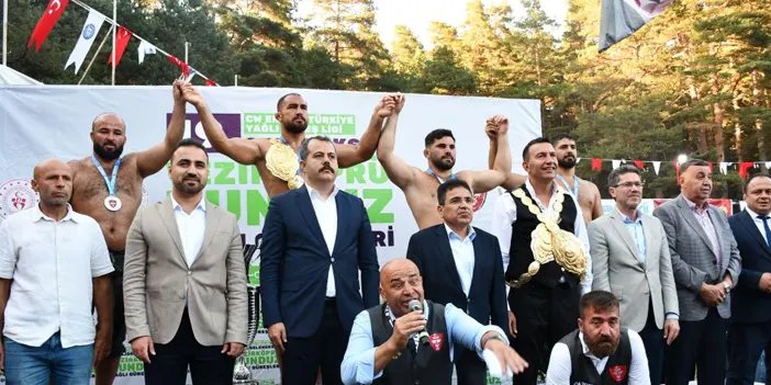 Samsun'un Baş Pehlivanı Feyzullah Öztürk oldu!